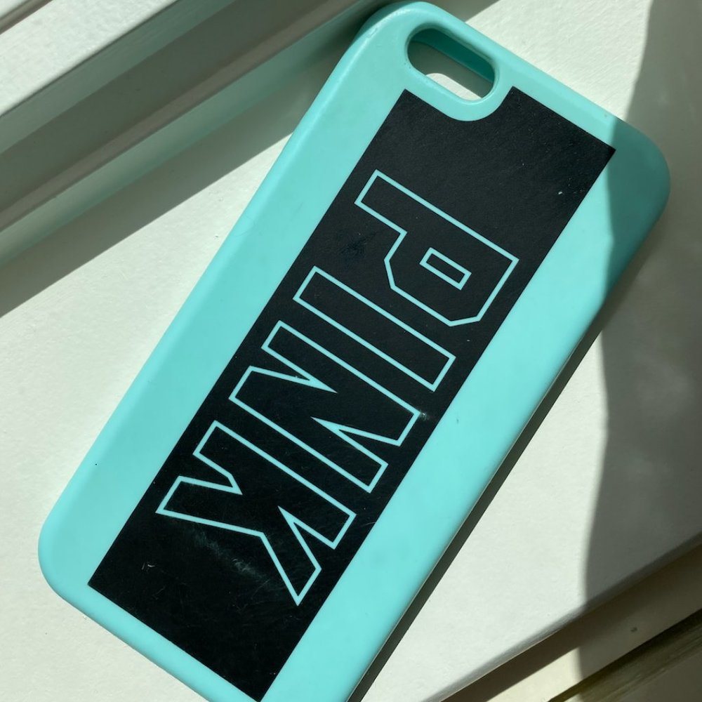 Victoria's Secret Pink iPhone 6/6s case